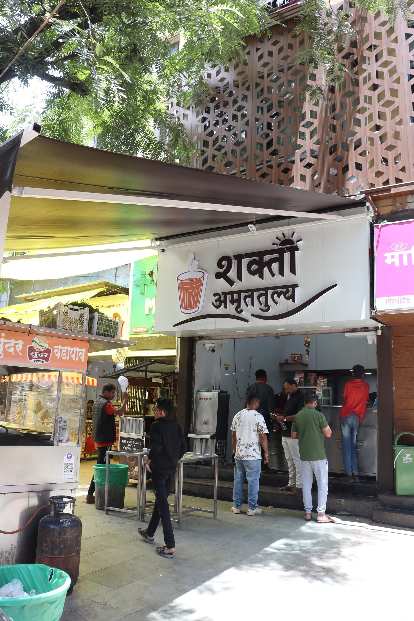 Customers being served at a Shakti Amrutatulya outlet